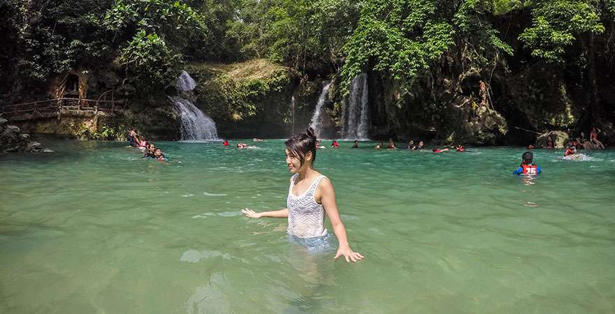 kawasan falls tour from moalboal