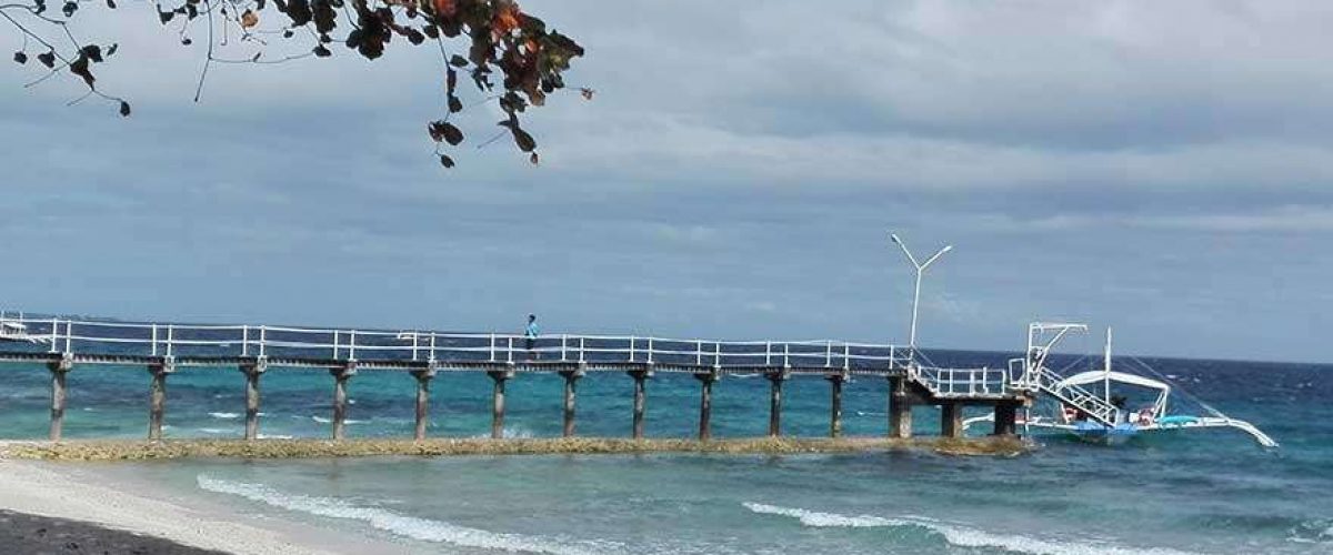 boat to Sumilon island