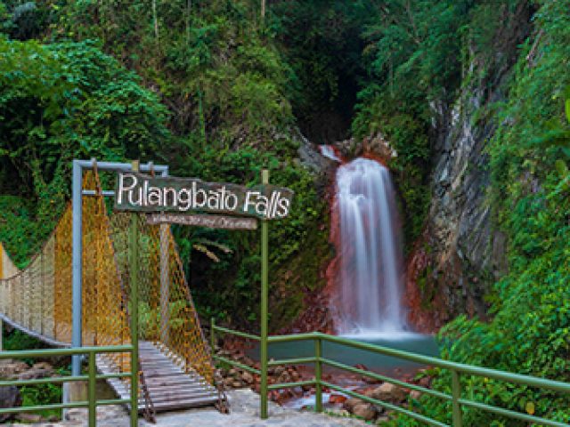 pulang bato falls valencia